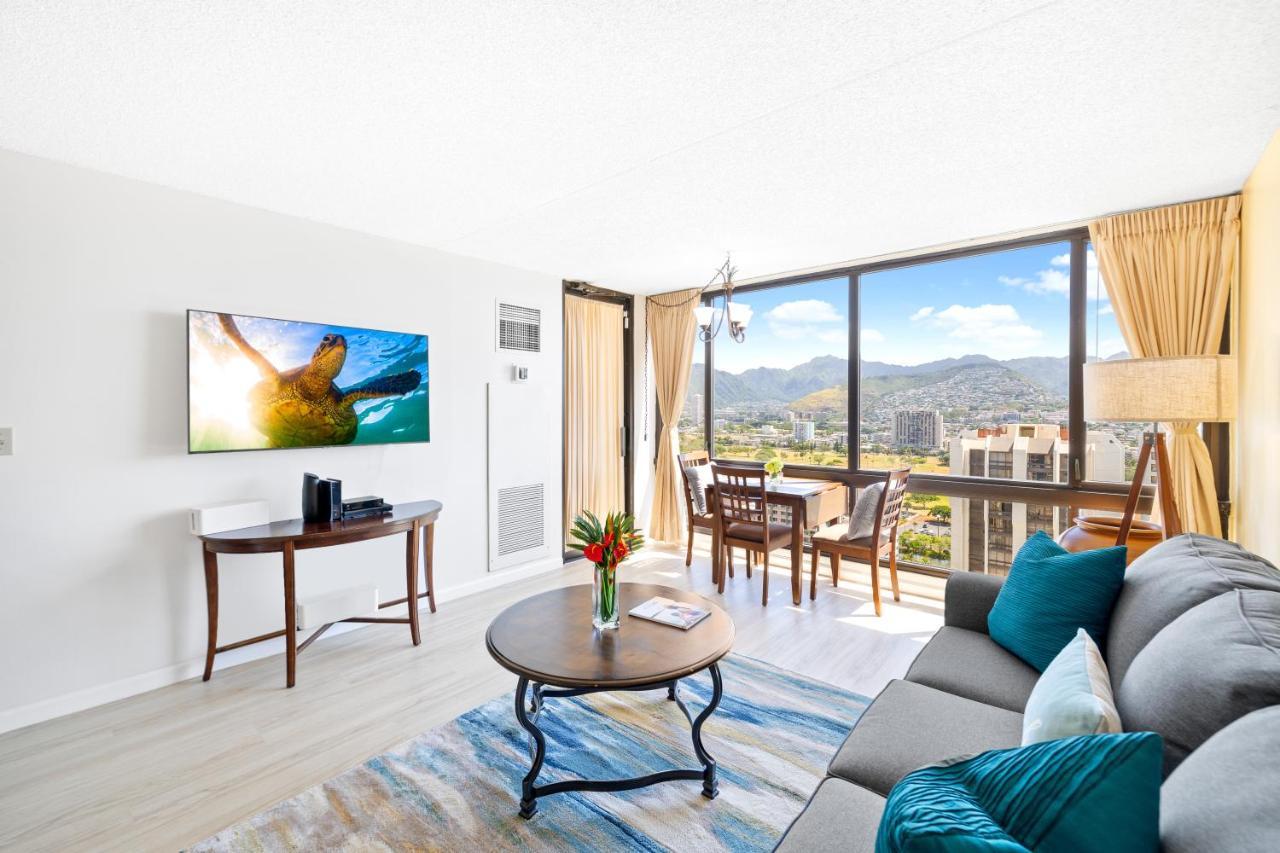 Stunning Mountain View Condo, Near Beach With Parking Honolulu Exterior photo