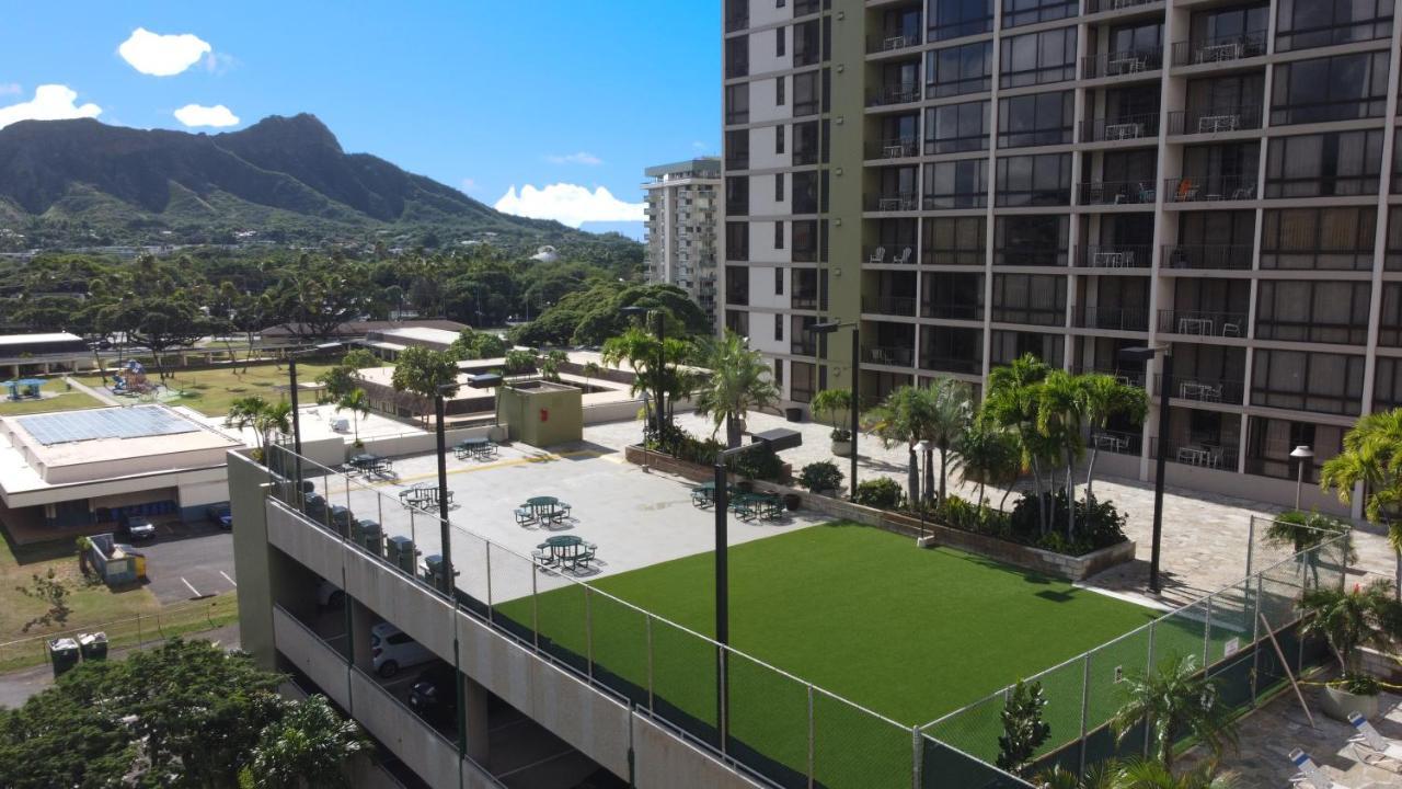 Stunning Mountain View Condo, Near Beach With Parking Honolulu Exterior photo